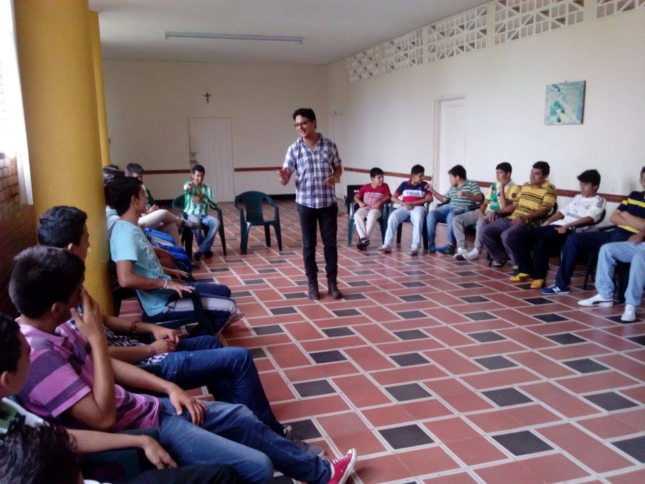 Retiro espiritual de semilleros y juveniles